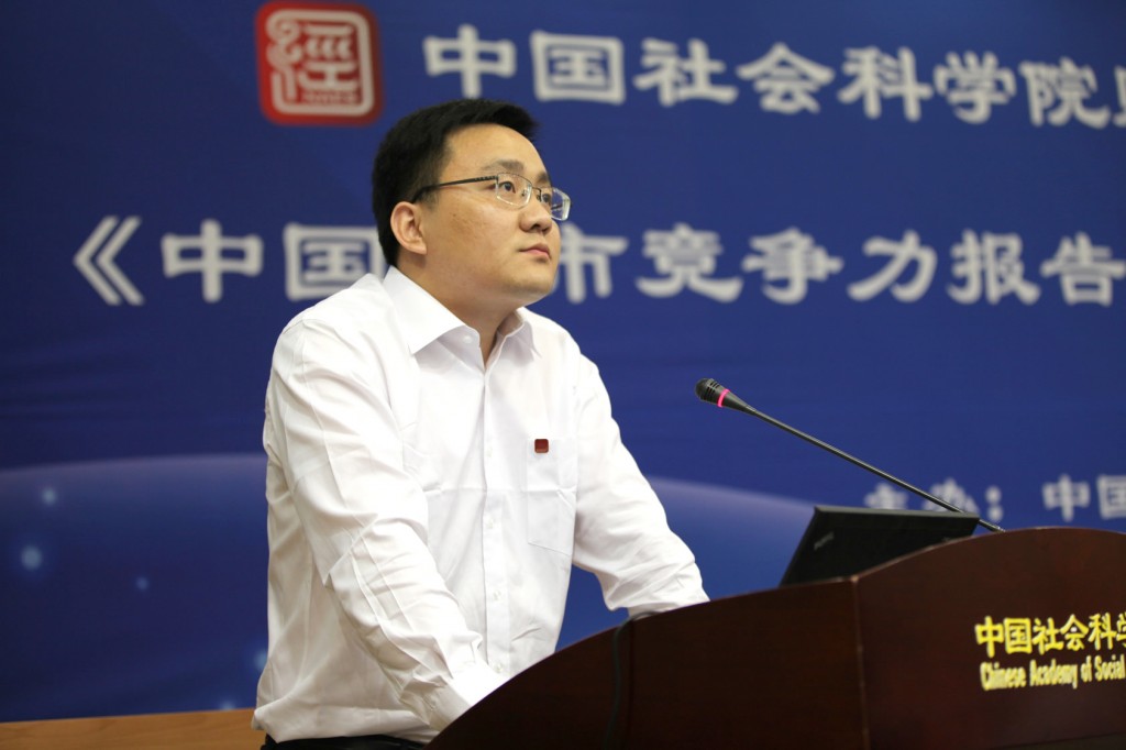李超